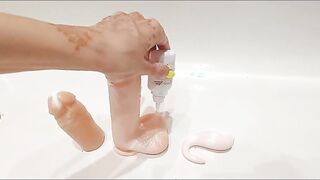 I bought myself a sex toy and tried to boned with