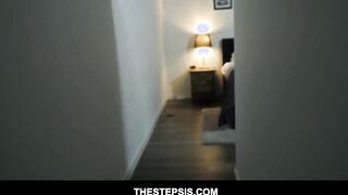 Blonde 19 year old Long Ass Step Sister Harley Jade blows and