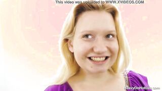 Insatiable Pregnant Blonde Gets Cunt Filled