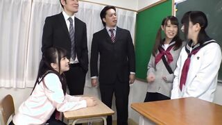 3 Holes Diary