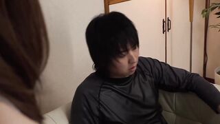 Round Booty Ex-Wife Cuckolding