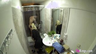 Lola bangs a clueless bro who thinks she's a secretary