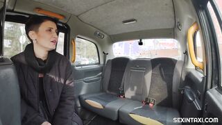 She had a problem to find a taxi