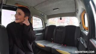 She had a problem to find a taxi