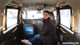 She had a problem to find a taxi