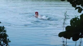 Annadevot - Secretly nude at the lake
