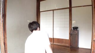 Ｈカップの五十路母 オイルマッサージで勃起してしまった息子のデカチンに発情　鮎川るい
