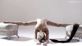 Russian goddess unshaved gymnast Rita Mochalkina