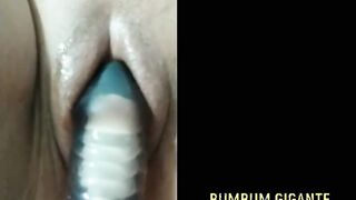 Zoom into on soak vagina