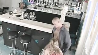 Freaky Beauty getting her booty fuck after blowing penis at the bar