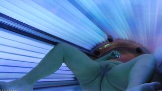 Annadevot - My visit to the tanning salon