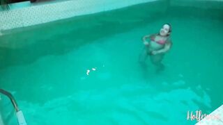 Sex with GF inside the pool
