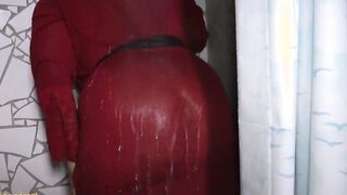 Annadevot - Games under the SHOWER