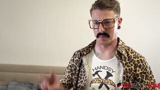 Curvy Beauty Samantha Mack calls up the handyman