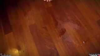 Squirt on dick at 7.54! Real lovers private amateur sextape