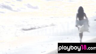 Huge boobed hispanic Bae Francesca Frigo washing her incredible sexy tanned