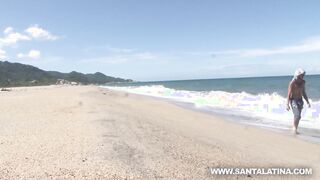 Behind the scenes Photo Session Tayrona beach. A yummy butt