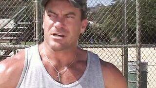Baseball girls wollen vom Trainer gebumst werden