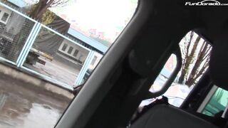 notgeil mit dem Bumsbus durch die Stadt