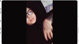Snap premium: Posing homemade performance