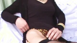 Japanese Hot showing her snatch and Masturbate
