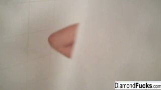 Diamond Decides To Got Soak And Wild Inside The Shower