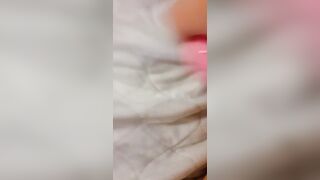 Lonely mom, Candi Pops Solo compilation