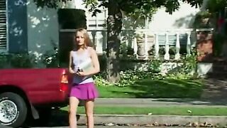 Bimbo manhandled by 2 vagina hungry studs