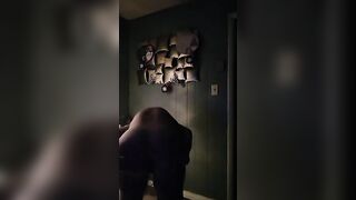 Dancing for her king