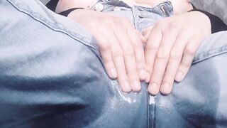 Bbw wetting and masturbating til orgasm into piss soaked jeans after huge hold