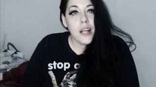 Amateur fucks huge titties with sex toy on webcam
