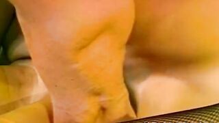 Beauty bimbo is banged! rough into the butt
