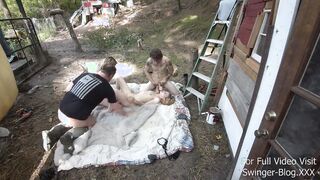 Public Screwed With cougar and Young Lovers