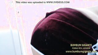 Taking off my new Bunda Grande Natural shorts - Access