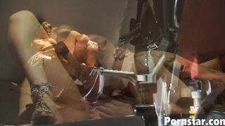 beauty Gia Paloma Gets Snatch Fucked Rough