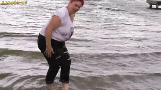 Annadevot - With RIPPED JEANS inside the lake