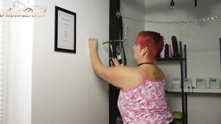Annadevot - Hanging pictures, or ???