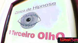 A fantastic nymphet who knows everything into the anal -