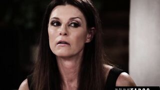 Step-cougar India Summer Has Threeway With Step-Siblings