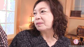 F-cup huge titties are so incredible sexy! Chikako, 49, is divorced