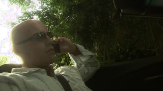 Er fickt die Freundin seiner Tochter inside der kueche
