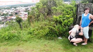 Park camera catches lovers fucking into outside