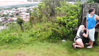 Park camera catches lovers fucking into outside