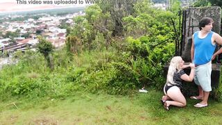 Park camera catches lovers fucking into outside