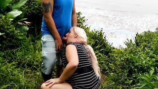 Fellatio on a fan on the beach into Pernambuco