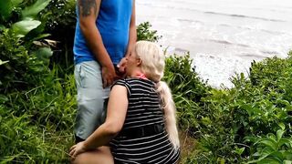 Fellatio on a fan on the beach into Pernambuco