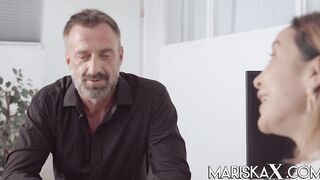 MARISKAX Francys takes Pascals penis deep inside her booty