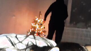 While my mother decorates the tree, my chick lick my cunt
