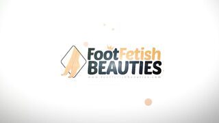 3 babes spreading feet pov film