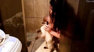 Sarah Rosa │ inside the Bath Tub with Miguel
